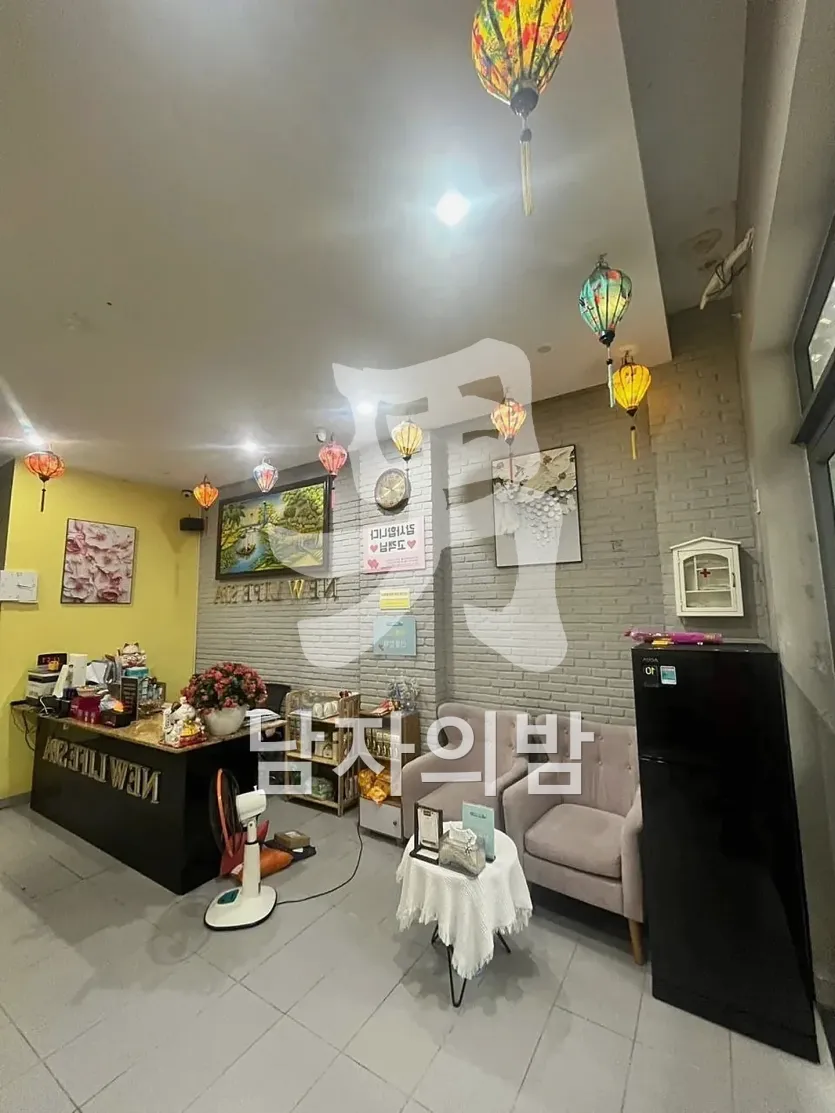 다낭 뉴라이프 스파 차분한 조명의 스파 로비