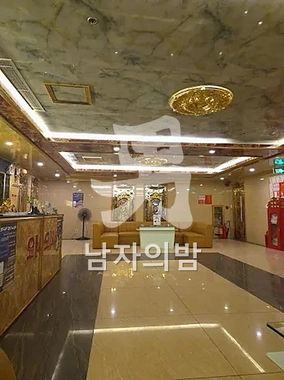 다낭 벤츠 가라오케 프리미엄 음향 시스템
