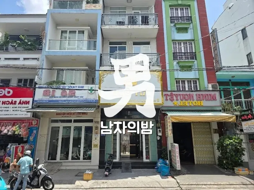 호치민 아리 스파 관리룸 베드와 은은한 조명 분위기