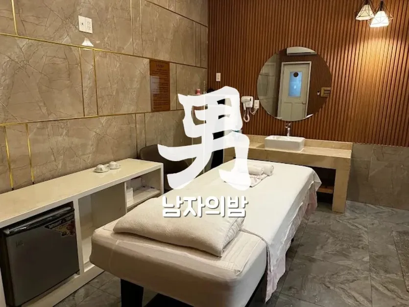 호치민 풍투이 마사지 시설과 룸 전경 분위기