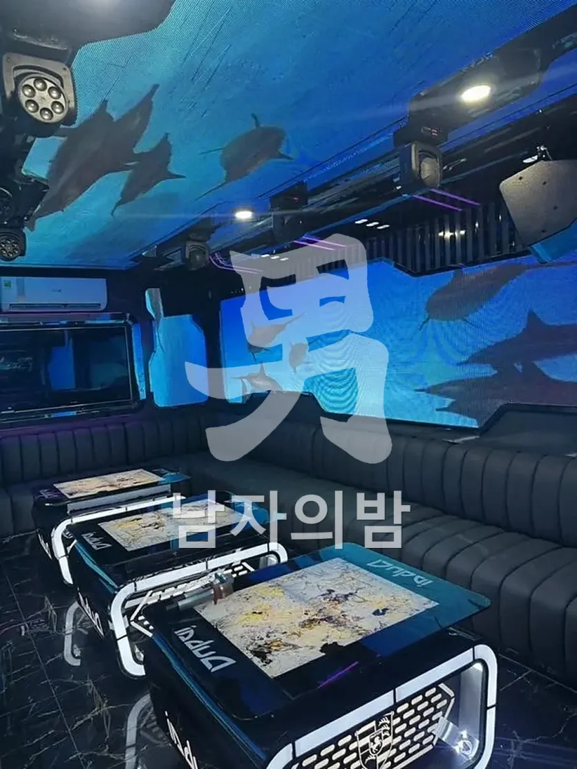 나트랑 두바이 가라오케 프라이빗 룸 분위기